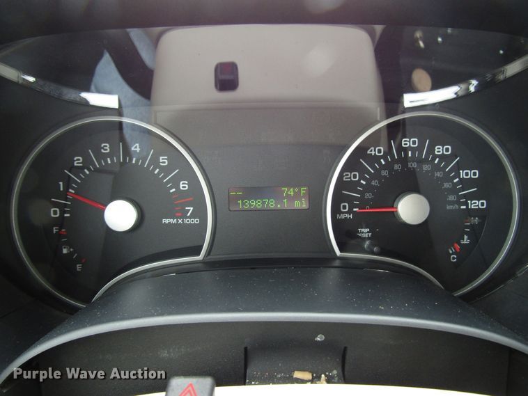 image for item DG8183 2006 Ford Explorer SUV