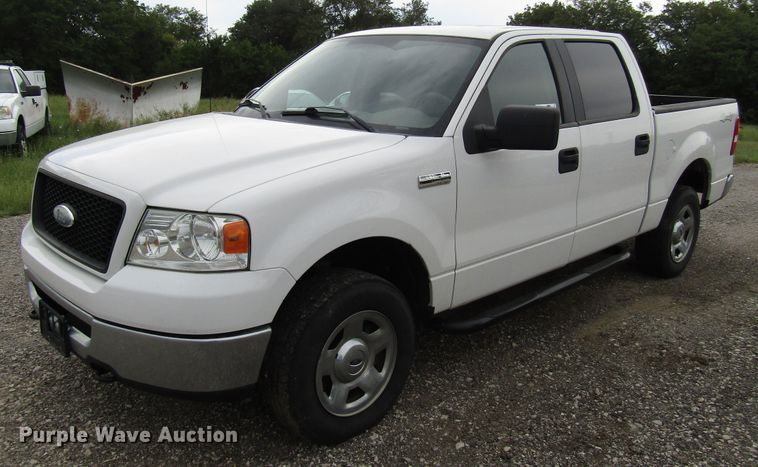 image for item DG8184 2006 Ford F150 SuperCrew pickup truck