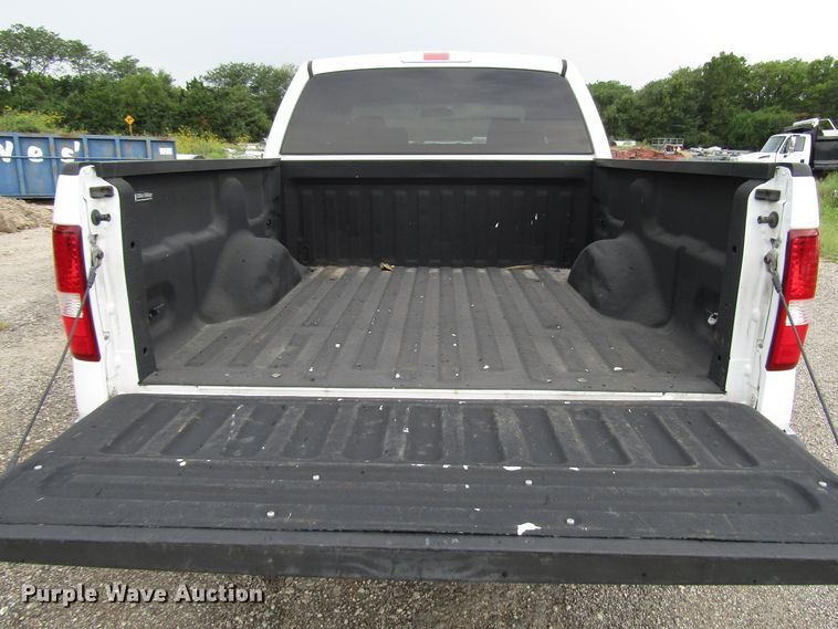 image for item DG8184 2006 Ford F150 SuperCrew pickup truck