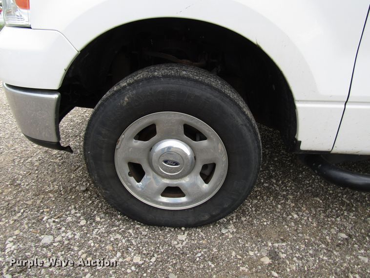 image for item DG8184 2006 Ford F150 SuperCrew pickup truck