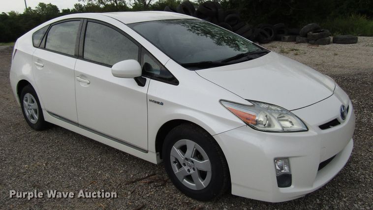 image for item DG8185 2010 Toyota Prius