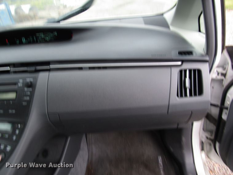 image for item DG8185 2010 Toyota Prius