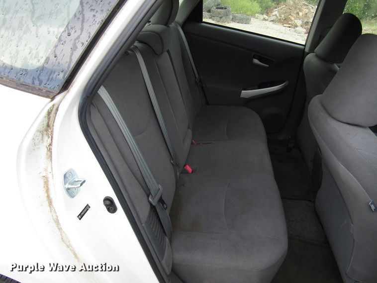 image for item DG8185 2010 Toyota Prius