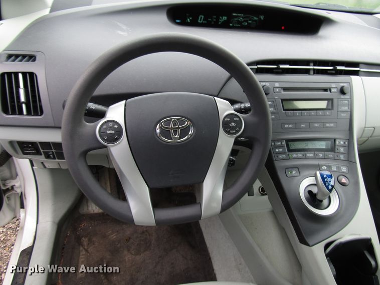 image for item DG8186 2010 Toyota Prius
