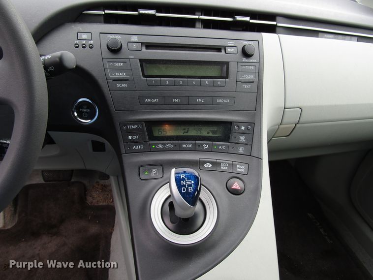 image for item DG8186 2010 Toyota Prius