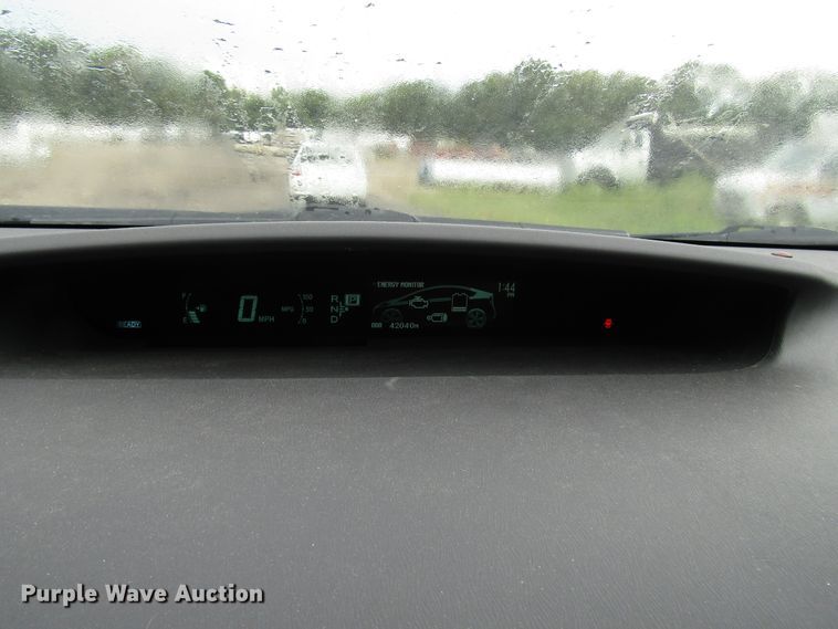 image for item DG8186 2010 Toyota Prius