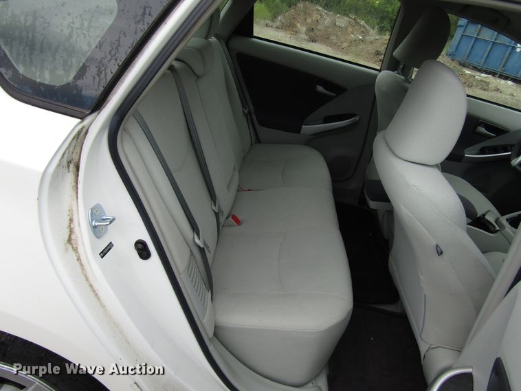 image for item DG8186 2010 Toyota Prius