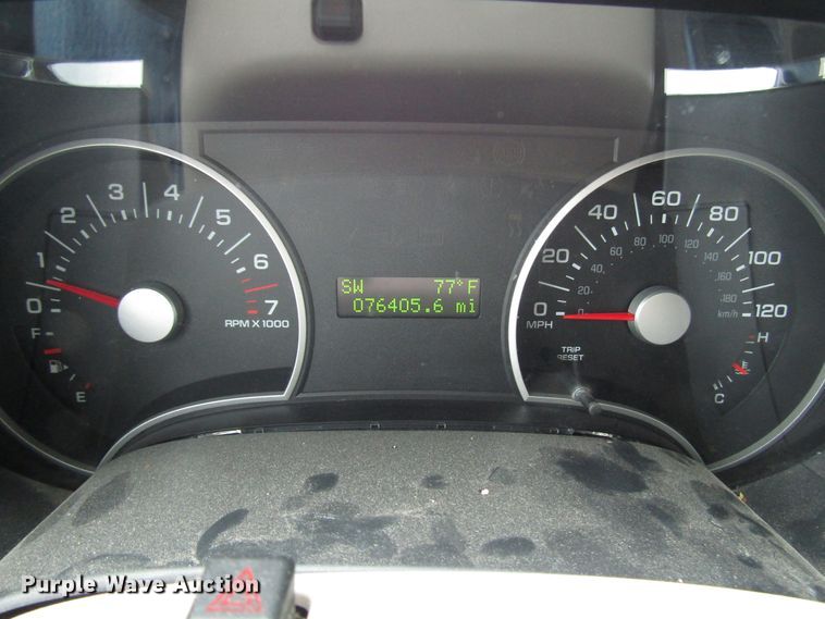 image for item DG8191 2006 Ford Explorer SUV
