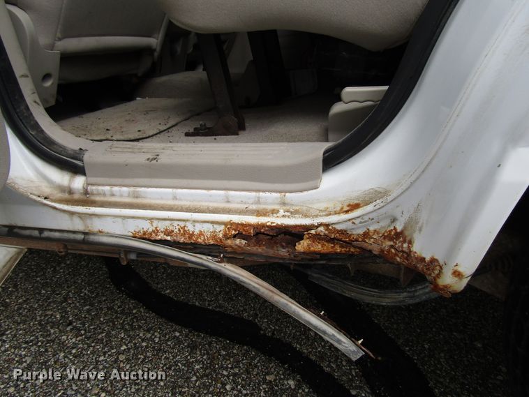 image for item DG8191 2006 Ford Explorer SUV