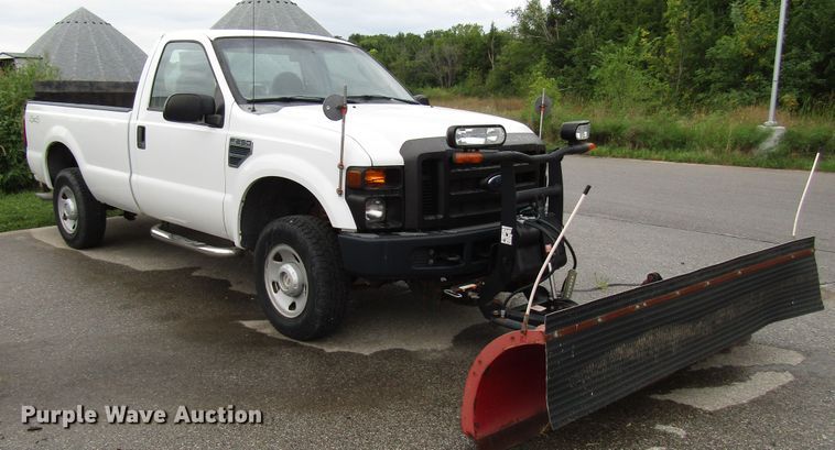 image for item DG8192 2008 Ford F250 Super Duty pickup truck