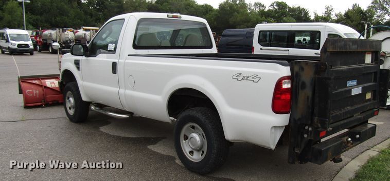 image for item DG8192 2008 Ford F250 Super Duty pickup truck