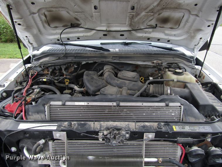 image for item DG8192 2008 Ford F250 Super Duty pickup truck