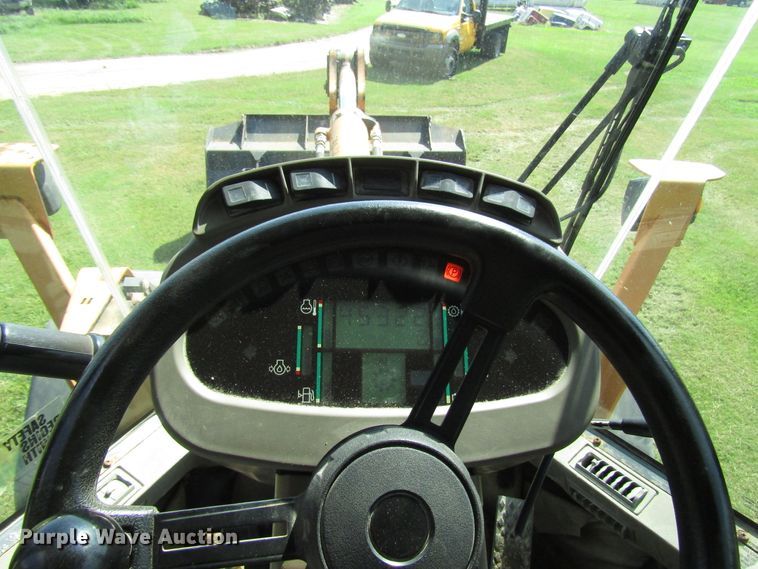 image for item DG8205 2002 Case 621D wheel loader