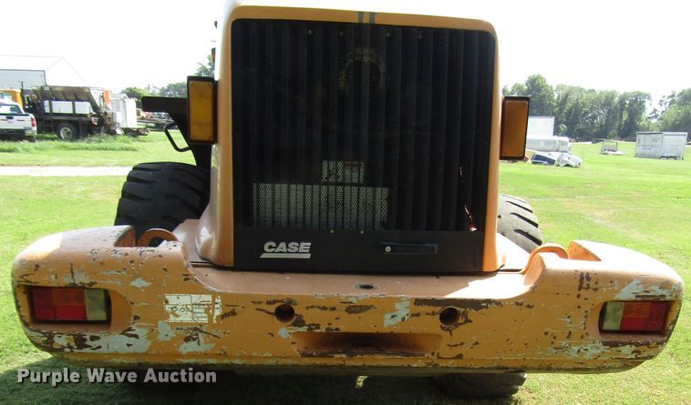 image for item DG8205 2002 Case 621D wheel loader