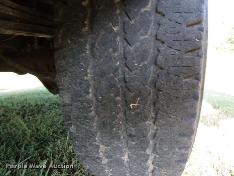 image for item DG8214 2007 Chevrolet Silverado 1500 pickup truck