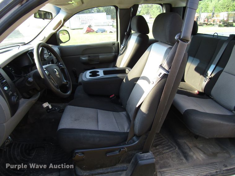 image for item DG8215 2008 Chevrolet Silverado 1500 Ext. Cab pickup truck