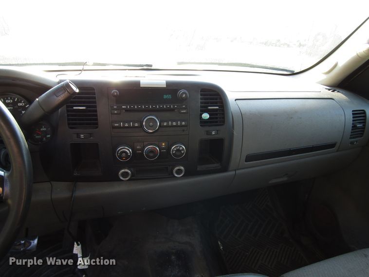 image for item DG8215 2008 Chevrolet Silverado 1500 Ext. Cab pickup truck