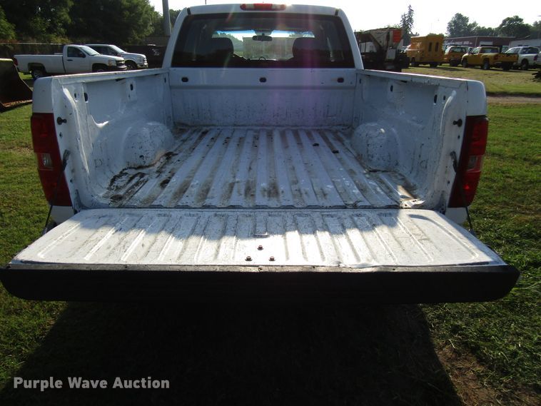 image for item DG8215 2008 Chevrolet Silverado 1500 Ext. Cab pickup truck