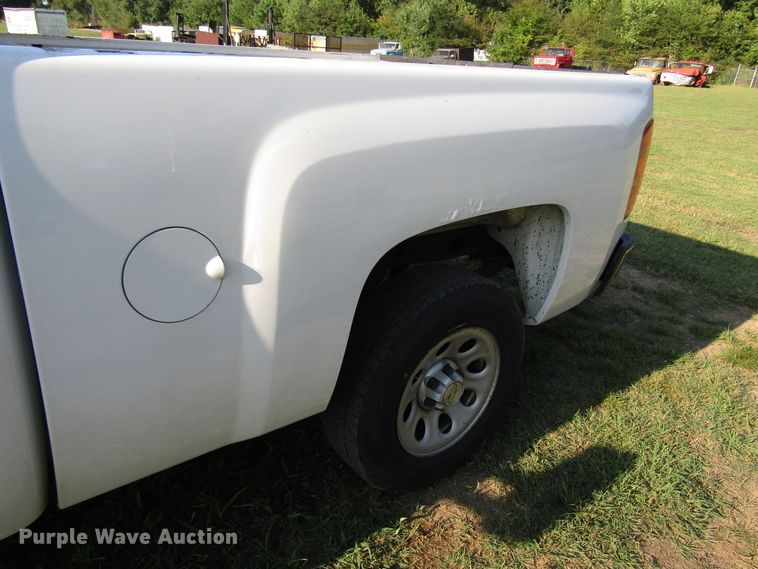 image for item DG8216 2008 Chevrolet Silverado 1500 Ext. Cab pickup truck
