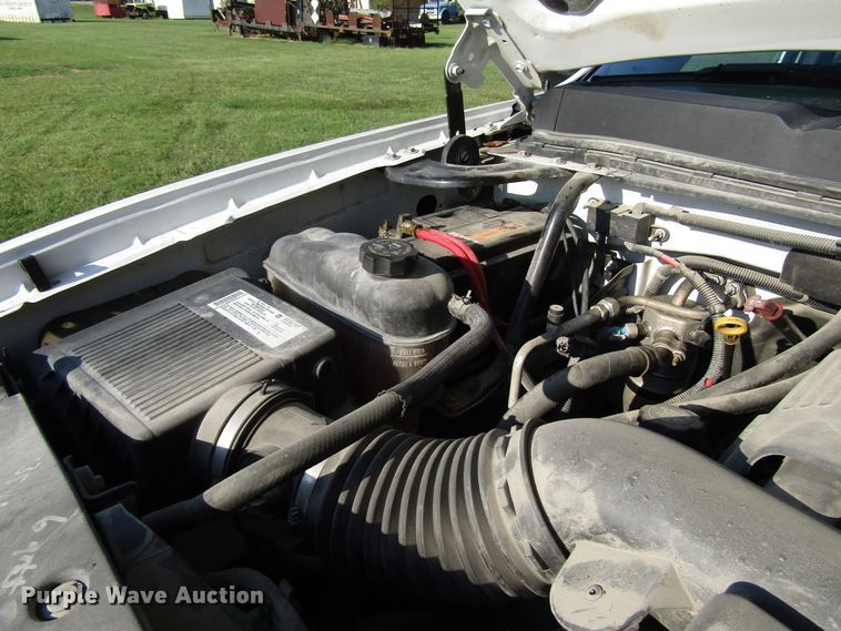 image for item DG8216 2008 Chevrolet Silverado 1500 Ext. Cab pickup truck