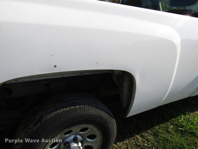 image for item DG8218 2008 Chevrolet Silverado 1500 pickup truck