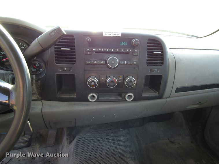 image for item DG8218 2008 Chevrolet Silverado 1500 pickup truck