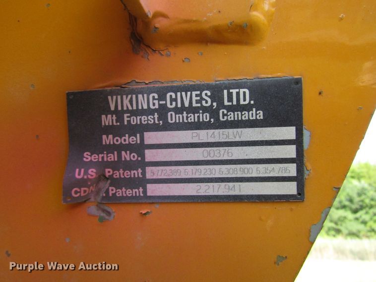 image for item DG8222 2008 International 7600 dump truck