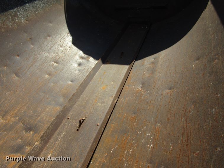 image for item DG8222 2008 International 7600 dump truck