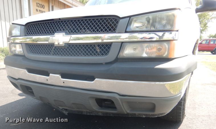 image for item DH2087 2005 Chevrolet Silverado 1500 pickup truck