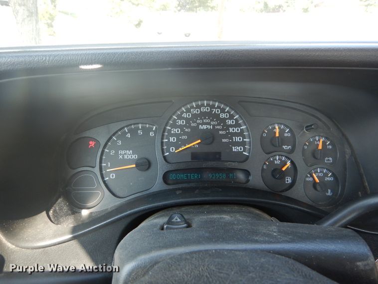 image for item DH2087 2005 Chevrolet Silverado 1500 pickup truck