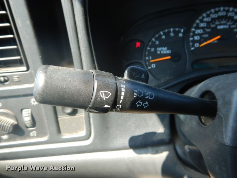 image for item DH2087 2005 Chevrolet Silverado 1500 pickup truck