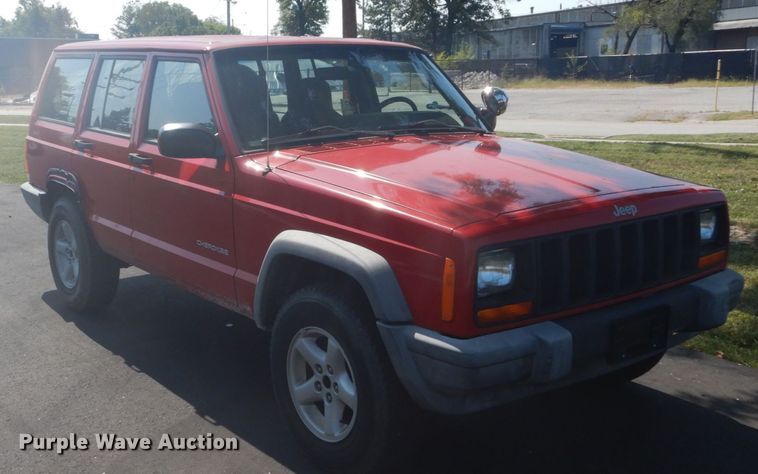 image for item DH2088 1999 Jeep Cherokee SUV