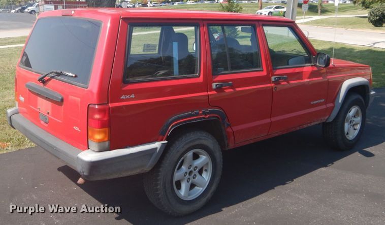 image for item DH2088 1999 Jeep Cherokee SUV