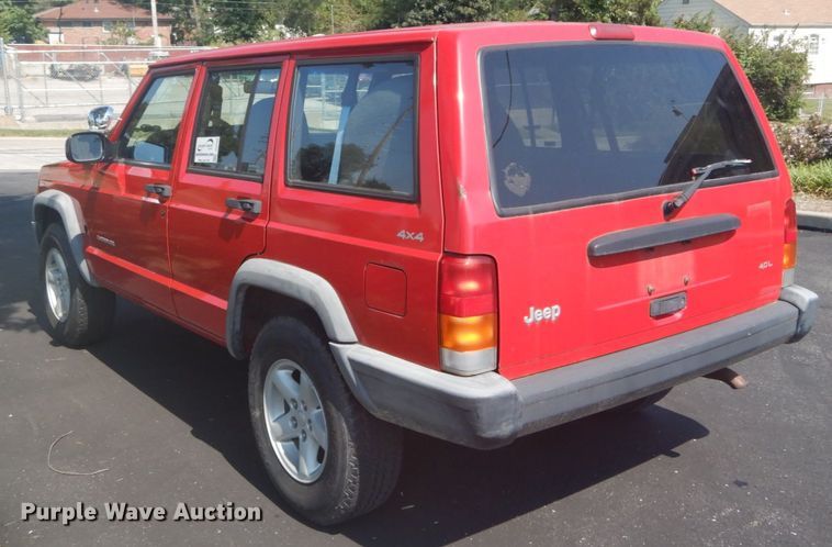 image for item DH2088 1999 Jeep Cherokee SUV