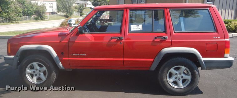 image for item DH2088 1999 Jeep Cherokee SUV