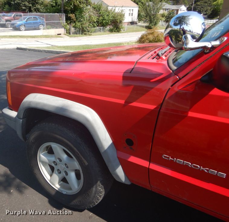 image for item DH2088 1999 Jeep Cherokee SUV