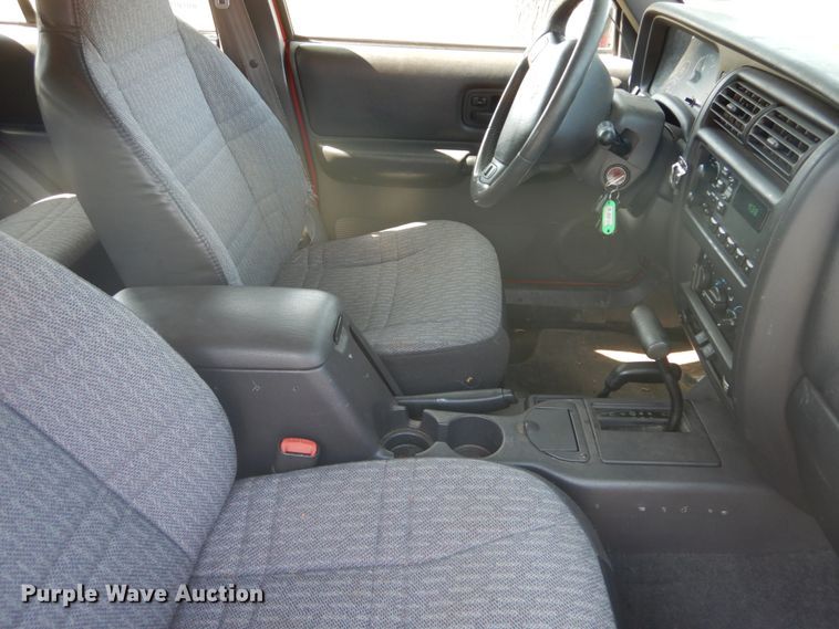 image for item DH2088 1999 Jeep Cherokee SUV