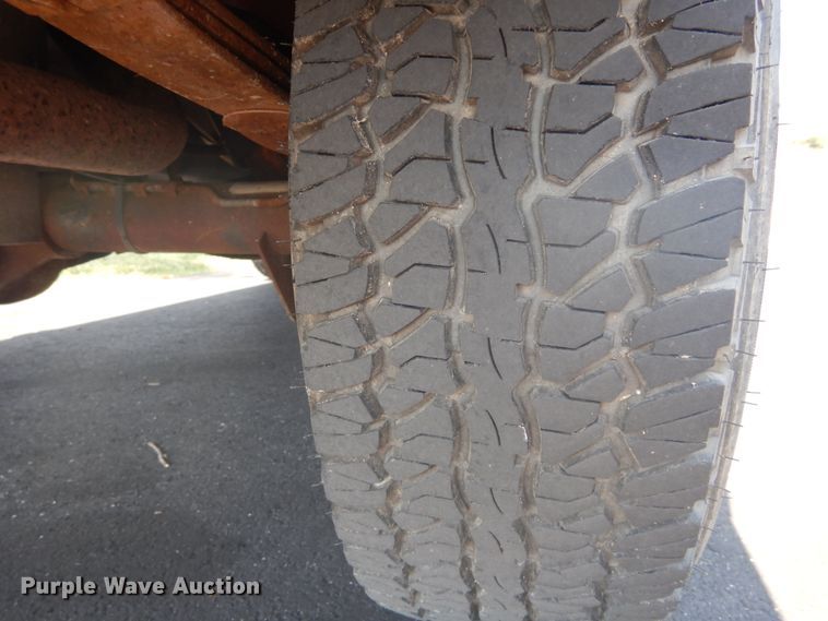 image for item DH2088 1999 Jeep Cherokee SUV