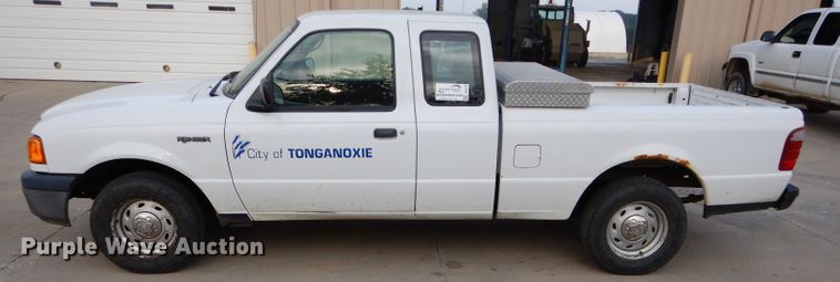 image for item DH2579 2005 Ford Ranger SuperCab pickup truck