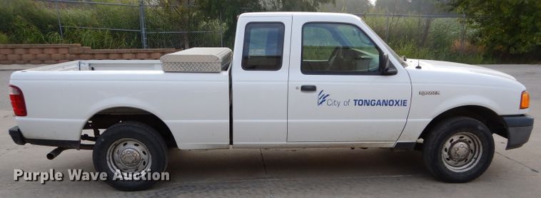 image for item DH2579 2005 Ford Ranger SuperCab pickup truck