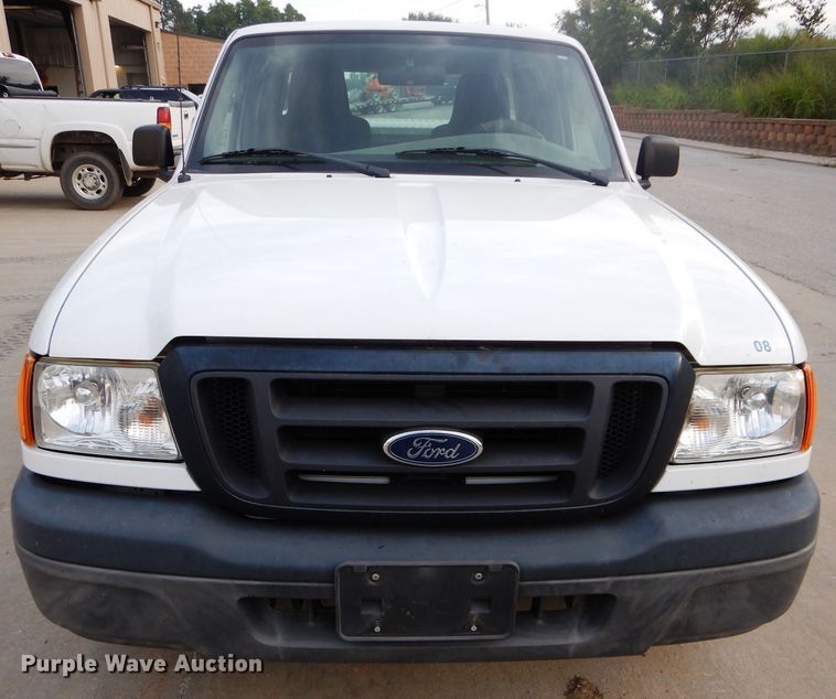 image for item DH2579 2005 Ford Ranger SuperCab pickup truck