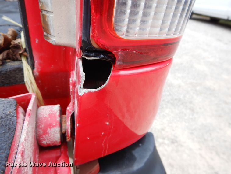 image for item DH2588 2007 Ford F250 Super Duty pickup truck