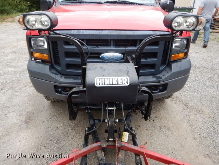 image for item DH2588 2007 Ford F250 Super Duty pickup truck