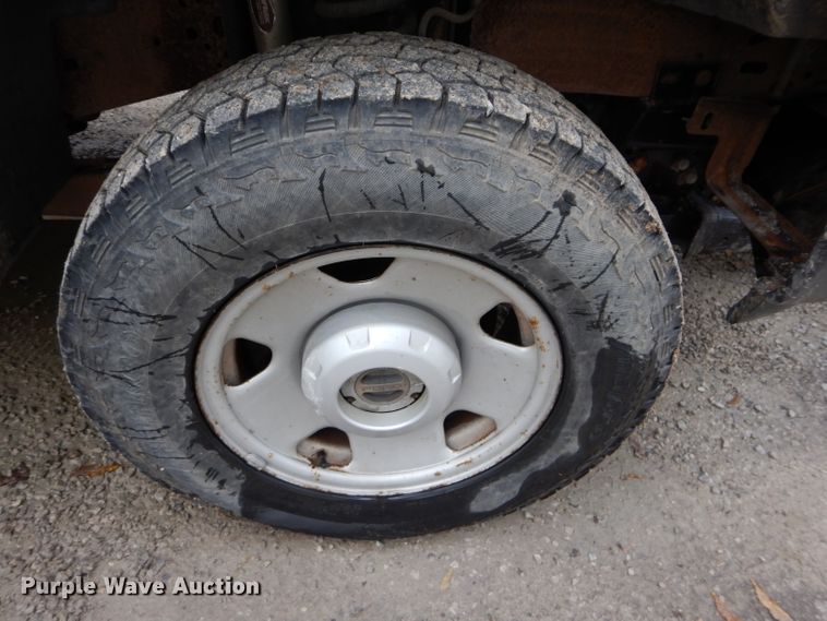 image for item DH2588 2007 Ford F250 Super Duty pickup truck