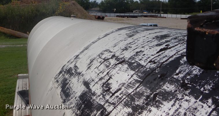 image for item DH3578 1988 Fruehauf TEH-F2-7000 tank trailer