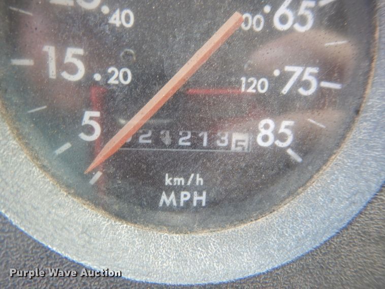 image for item DH3579 2001 Freightliner FL70 oil distributor truck