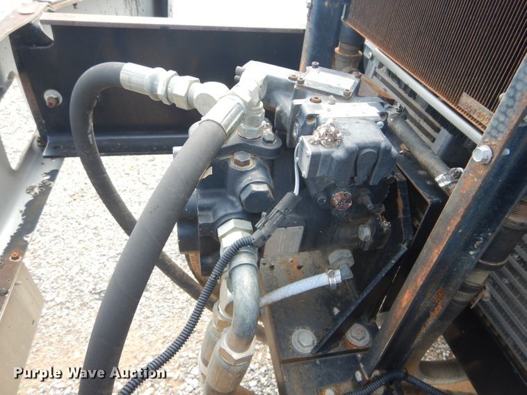 image for item DH3579 2001 Freightliner FL70 oil distributor truck