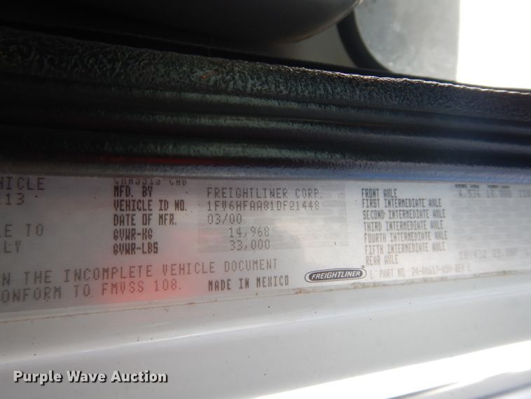 image for item DH3579 2001 Freightliner FL70 oil distributor truck