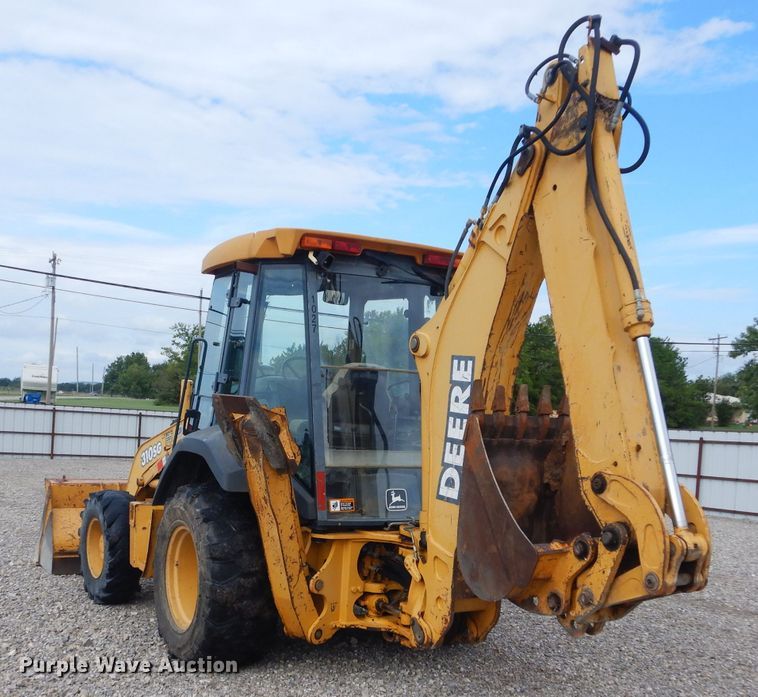 image for item DH3580 2001 John Deere 310SG backhoe