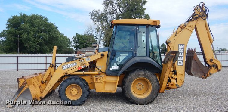 image for item DH3580 2001 John Deere 310SG backhoe